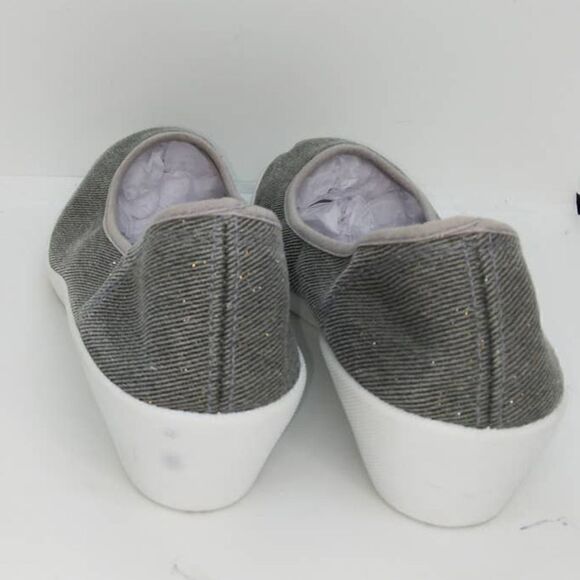 Women's Pre-owned Sparkle Gray Wedge Slip-ons - Size: 10 - Picture 4 of 5